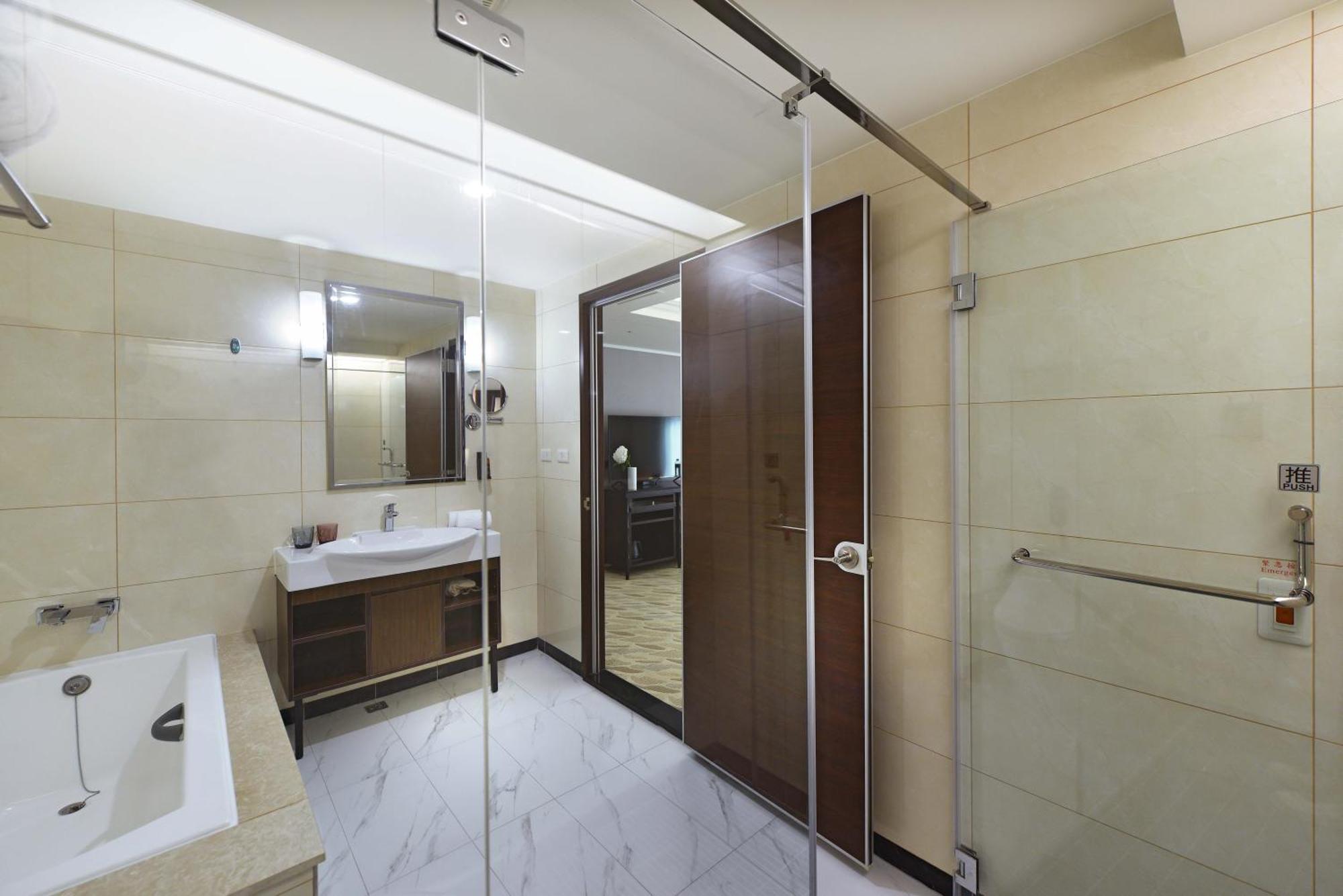 Fullon Poshtel - Linkou Ξενοδοχείο Guishan Εξωτερικό φωτογραφία